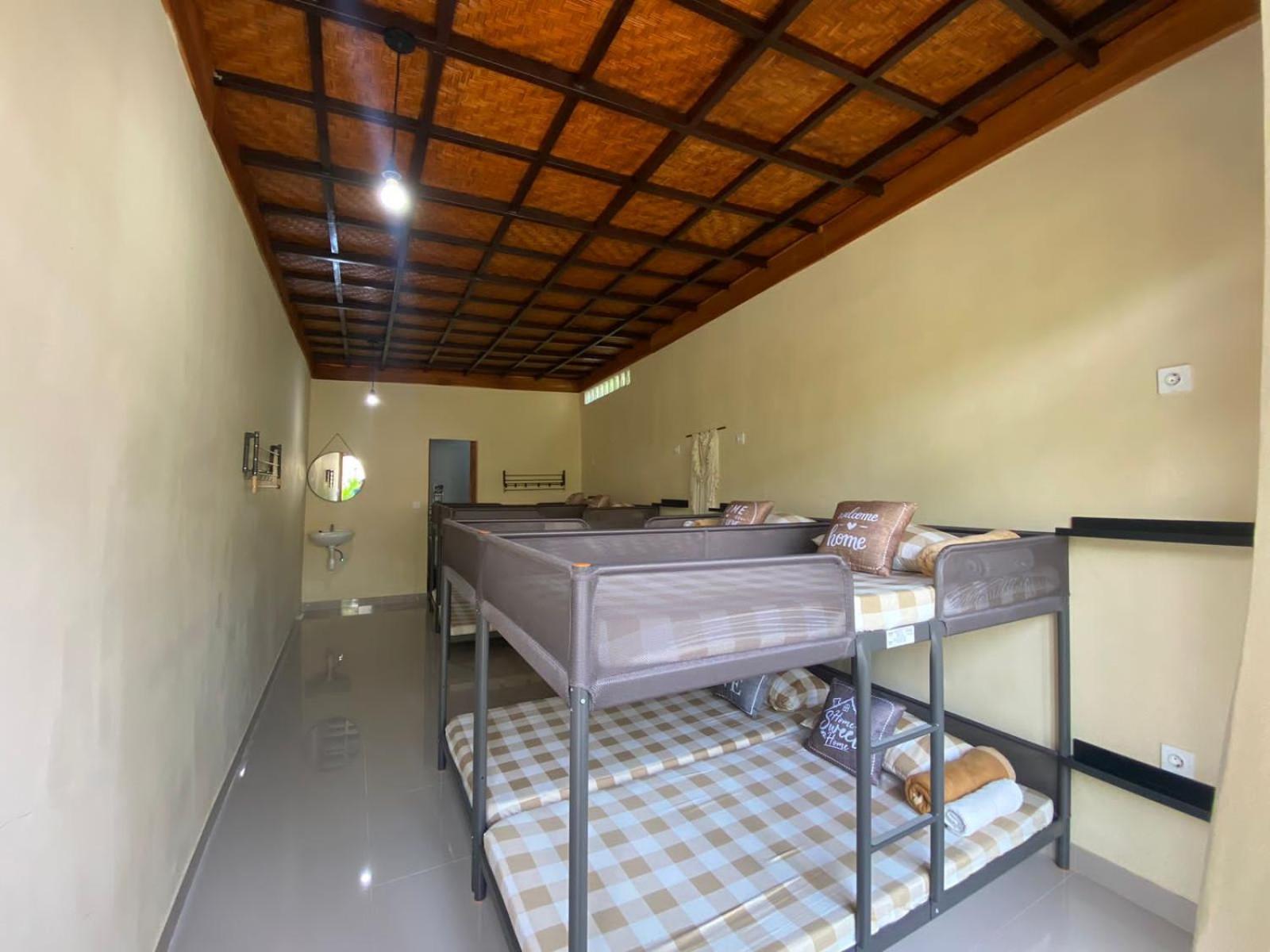 Coliving Bali Sweet Home Kost Lengkap Di Tabanan Kota Room photo